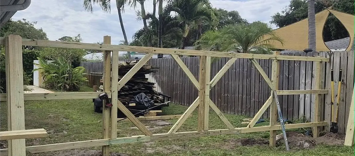 Double gate frame with diagonal braces